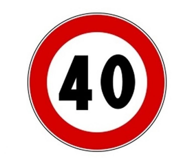 Limite di velocità 40 km/h